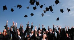 大只平台登录长滩城市学院看到完成学位或证书的学生人数取得